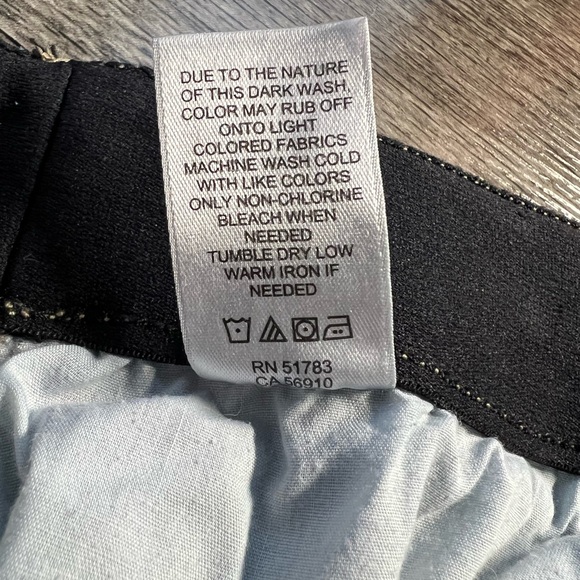 Maurice’s High Rise Pull On Stretch Skinny Jeans - Picture 3 of 5